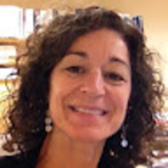 Meet your Posher, Laurie - Picture 1 of 1